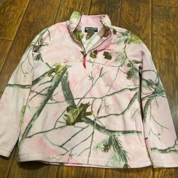 Realtree pullover - Picture 1 of 1